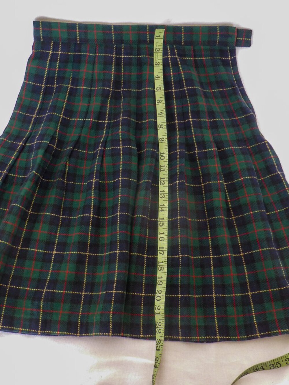 Vintage 1990's Wool Pleated Plaid Skirt Kilt size 10 Stephanie Andrews